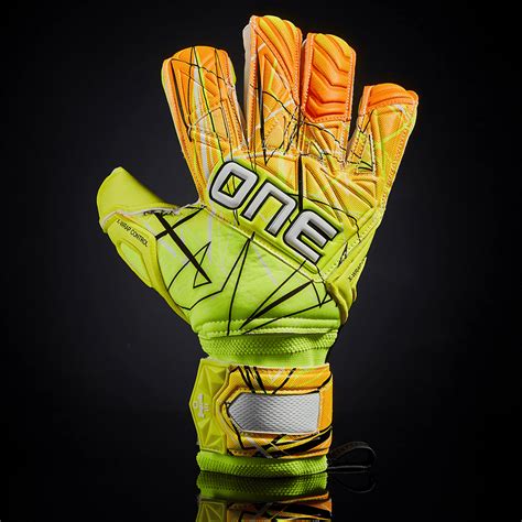 cheap fingersave goalkeeper gloves.